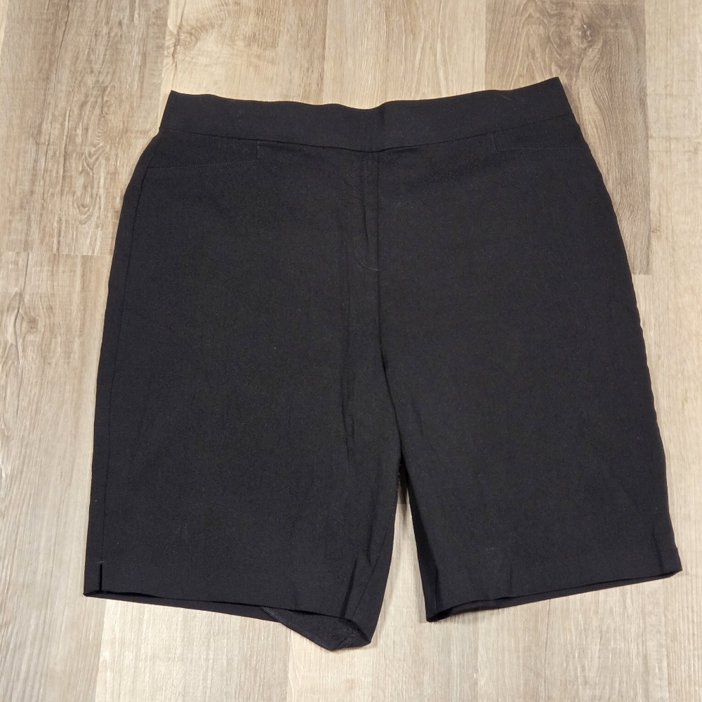 Calvin Klein Women's Stretch Dress Shorts Fitted XL